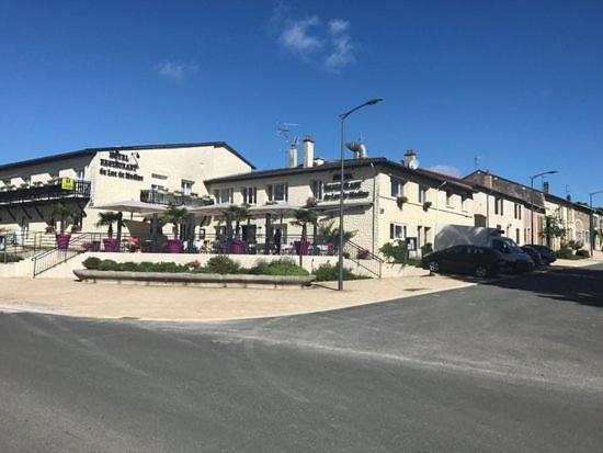 Heudicourt-sous-les-Côtes Hotel Du Lac De Madine - Maison Drapier מראה חיצוני תמונה